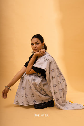 Penguin Grey Cotton Saree Penguin Grey Cotton Saree