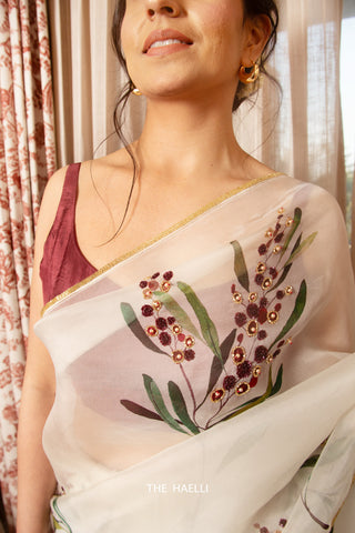 Sufi with Maroon Organza Silk Saree Sufi with Maroon Organza Silk Saree