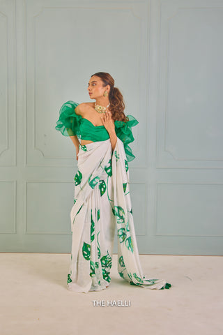 Eve White Crepe Silk Saree Eve White Crepe Silk Saree