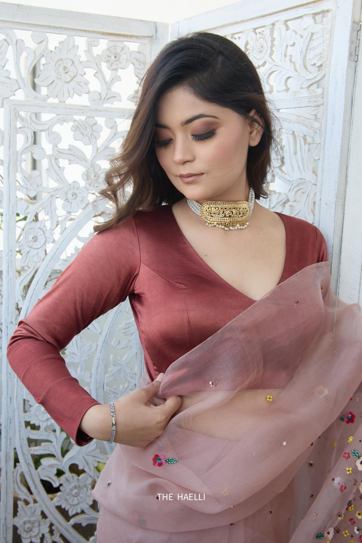 Velora Cinnamon Sleeves Stretchable Blouse