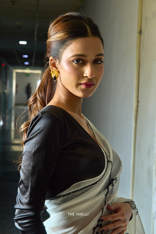 Velora Black Sleeves Stretchable Blouse