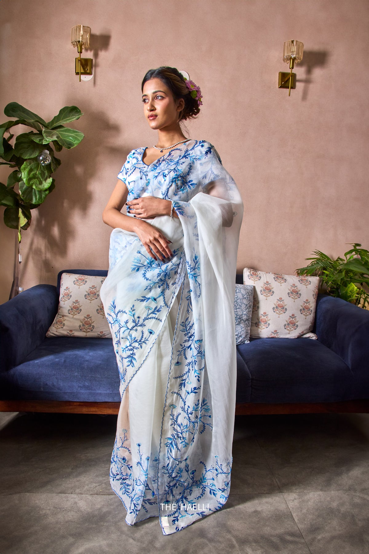 Jaal White Organza Saree